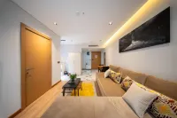 Hay Residence - Condos