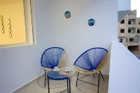 Panoramic Sea View • Swimming Pool • Private Parking • Quiet