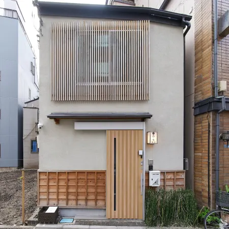11-Min Walk to Sensoji! Modern x Traditional House in Asakusa, 1 Min to Shopping street