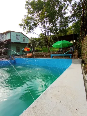 Family guest house "VL" Akori 호텔