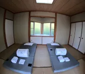 IST Villa 02: Seaside for 7 people Hotels in Bizen