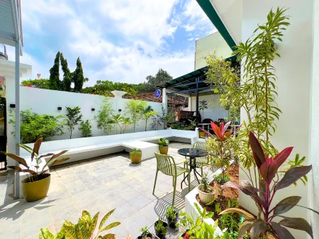 A Casa Portuguesa Coron Boutique Hostel