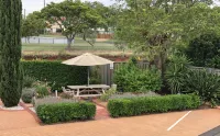 City Motor Inn Hotels in Newtown