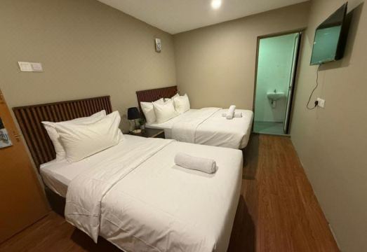 Swing & Pillows @ Johor Bahru