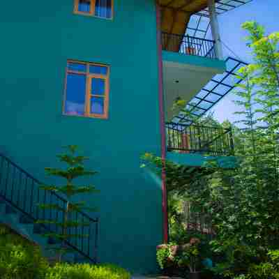 Tunnel Top Inn Ella Hotel Exterior