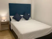 Room 105 Studio type fully furnished unit hensonvlle Hotel berhampiran Jalan Fields