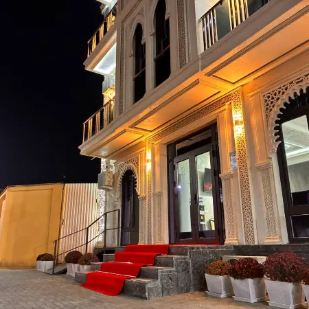 Hotel DONISH