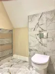 Comfortable Family Room with Double & Single Bed - Apartments