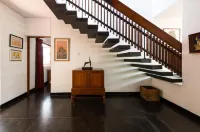 Flower Road Villa by Mannankulam