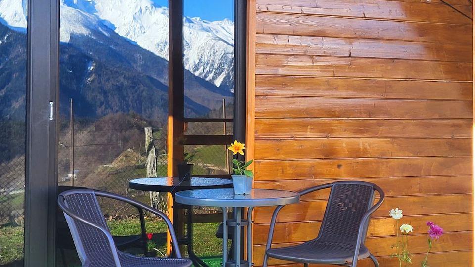 Svanieri-cottage in Svaneti