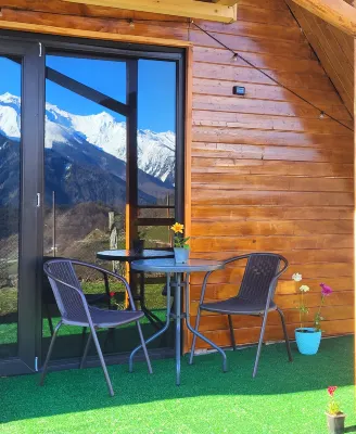 Svanieri-cottage in Svaneti - 山景