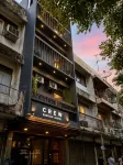 Crew Bangkok Hostel - Parkering