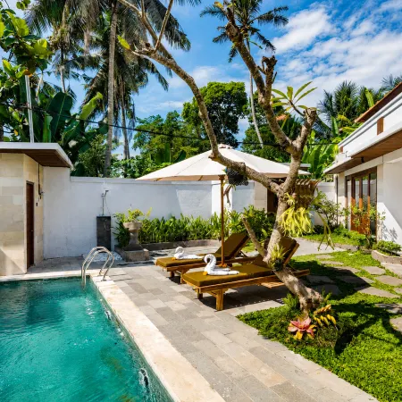 Run's Villa by Dhananjaya Hospitality