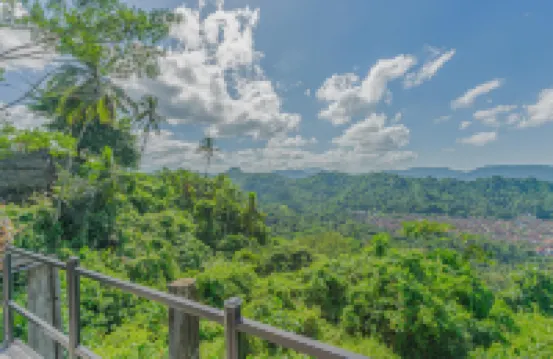 Lembah Wanna Hotel dekat Pura Dalem Suci Dukuh Suladri