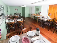 Mini Harem Hotel Hotels near رصيف ميناء الحريم