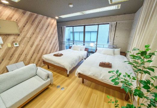 신바시 신규 숙소 외관 또는 객실