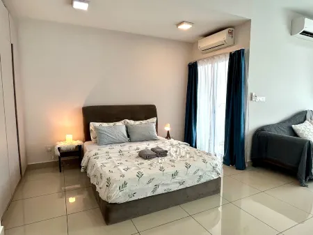 M9 Prime Suite@H20 Medalla CittaMall SubangAirport Отели рядом с достопримечательностью «Sultan Abdul Aziz Shah Airport-Terminal 2»