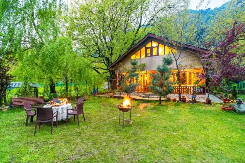 Maryam cottage in pahalgam. - Pet friendly