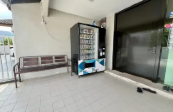 8 mins driving to T.C Beach @ Holiday Guest House