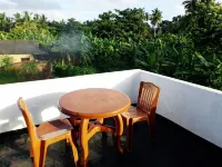 Tropical Suites - Airport Transit Residence