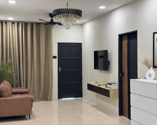 Runa Homestay Jasin - Cozy 3BR with AC & Netflix Hotels in Jasin