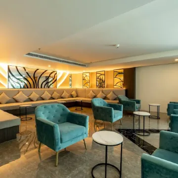 Super Studio La Vita, 2 pools