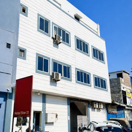Hotel Star 21