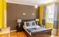 Royal Mile Apartments by Joivy