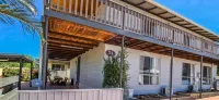 Sunrises Kalbarri, entire large family home