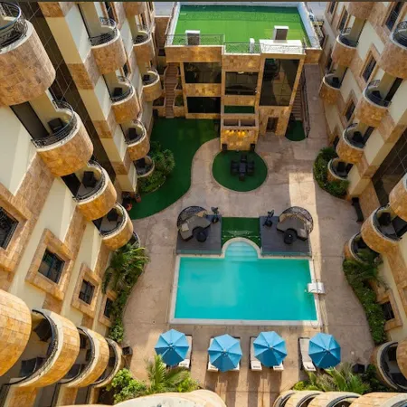 Lanai Hotel
