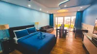 Cyan Sea Suites - Bãi đậu xe