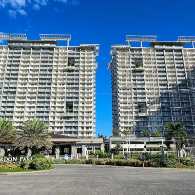 Ultra-Luxury Oceanview: Jacuzzi & Massage Chair. โรงแรมใกล้Davao Baywalk (Seawalk)