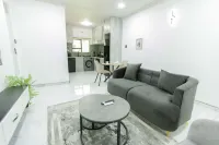 Fern Forest Serene 1 Bed Get-a-way Suite . Long Stays Welcome - Boutique