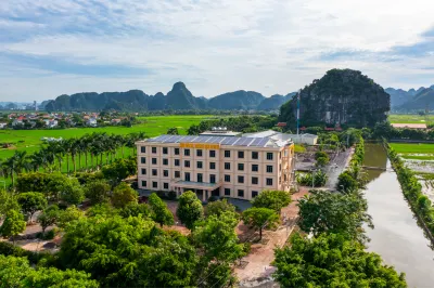 Nui Vang Trang An Hotel Hotel di Ninh Tiến
