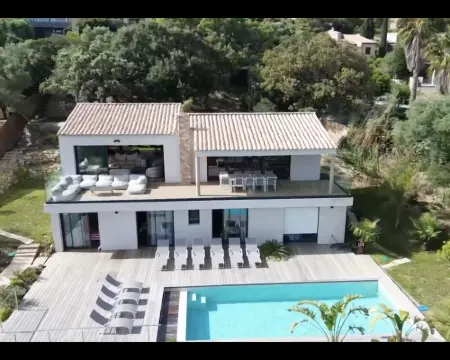 Villa la Madrague - Sea View - 2 mn from the beach Hotels in Giens