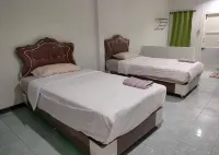Wiset Sabay Resort Hotels in Ang Thong