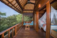 Pramana Nusa Ceningan Hotels near Secret Beach