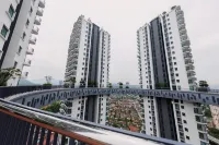 Datum Jelatek Residence by FEEL HOME