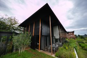 Hug Jang Loie Garden and Resort