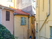 The Golden Palm in Menton up to 4 guests マントンのホテル