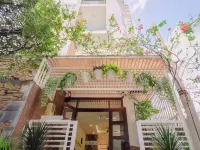 Le Haus 鄰近新定教堂的酒店