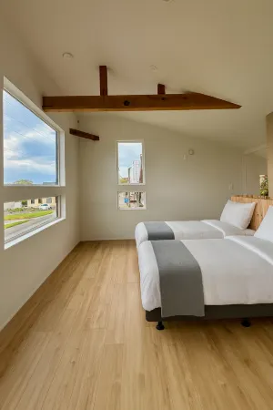 The Lobs Toya, Chalet Secca