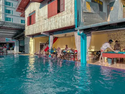 Vang Vieng Freedom Backpackers Hostel Hotels in 