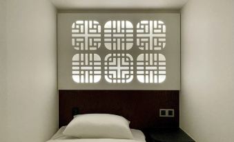 Hotel Myeongdong Station