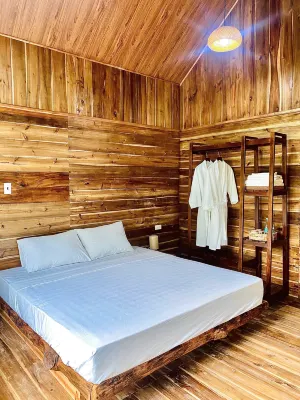 Wood Haven Homestay Hotels in Ninh Nhật