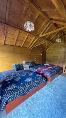 Quen'z Cabin Hotels in Batur