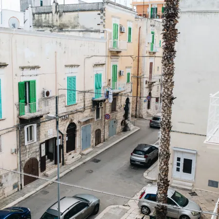 [Casa Del Capitano] Central Apartment Molfetta Hotele w: Molfetta