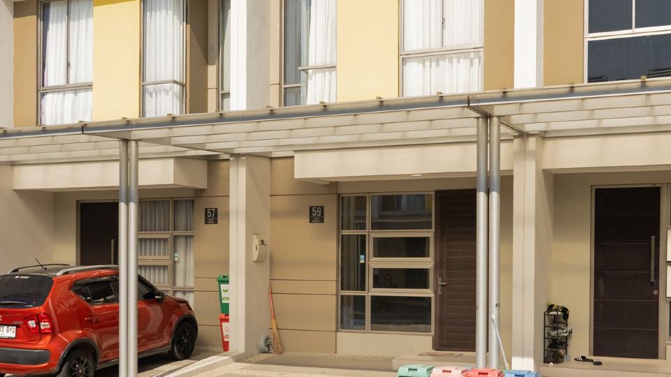 2br homey cozy house at PIK 2