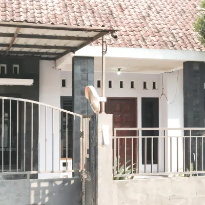 Homestay D'Unique Hotels near Sambisari Temple