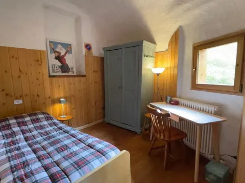 Alpine Escape in Gressoney-La-Trinité – Mountain Charm & Serenity - Villas
